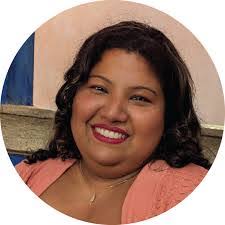 Leslie Culp's Instagram, Twitter & Facebook