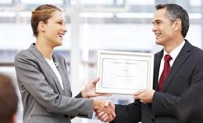 Download contoh piagam penghargaan format doc ms word. 9 Contoh Reward Untuk Karyawan Selain Uang Entrepreneur Camp