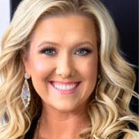 Jennifer Violette's Instagram, Twitter & Facebook