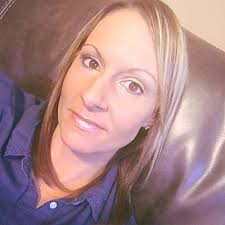 Shelly Vance's Instagram, Twitter & Facebook