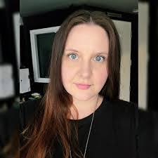 Sheila Bresnahan's Instagram, Twitter & Facebook