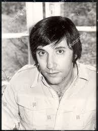 Dennis Gilson's Instagram, Twitter & Facebook