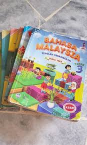 Buku teks bahasa melayu tahun 3 jilid 1 pages 1 50 flip pdf download fliphtml5. Tahun 3 Buku Teks Books Stationery Books On Carousell