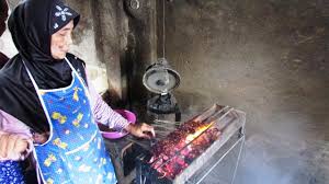 Pada pembahasan kali ini kita akan membahas sedikit mengenai perubahan energi gerak menjadi energi listrik. Sate Gabus Jadi Warisan Kuliner Pati Website Resmi Pemerintah Kabupaten Pati