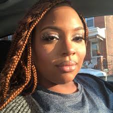 Jasmine Smith's Instagram, Twitter & Facebook