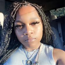 Come to the Big White Tent in Franklin, TN! We have a huge selection of  rugs, oil paintings and frames. Our staff are friendly and helpful. We are  here for a limited