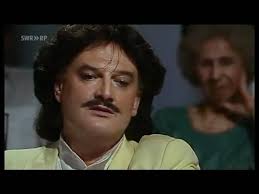Der münchner modemacher rudolph moshammer ist ermordet worden. Rudolph Moshammer 1989 Swr Nachtcafe Youtube