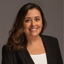 Best way to start a new year! 👩🏼‍🎓📚 I'm very grateful to have had the  opportunity to continue my formal education to earn a Master of Business  Administration, with a focus in