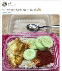 Sama seperti nasi uduk, nasi lemak juga menggunakan santan. Selalu Bawa Bekal Gadis Terkejut Beli Nasi Lemak Biasa Tapi Harga Kayangan Batal Niat Nak Tanya Selepas Tengok Tauke Marah Pekerja Viral Mstar