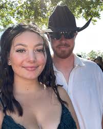 Michaela Cheyenne (@michaeeelaaa) • Instagram photos and videos