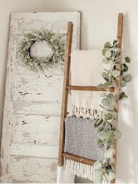 6 Ft White Dipped Blanket Ladder Etsy In 2020 Cottage Decor Country Farmhouse Decor Farm House Living Room