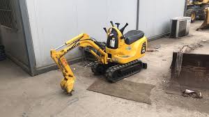 Japan Made Used Komatsu Mini Excavator Pc01 Honda Petrol Engine