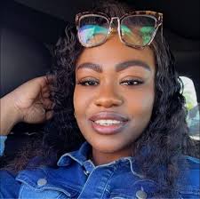 Using food coloring makes cakes drier, any tips?