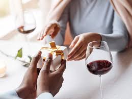 It will make the whole thing so. 35 Creative 5 Year Anniversary Gift Ideas For 2021 The Knot