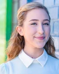 Alyssa Head's Instagram, Twitter & Facebook