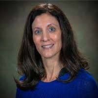 Stephanie Gratton's Instagram, Twitter & Facebook