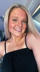 Lorraine Ripley's Instagram, Twitter & Facebook