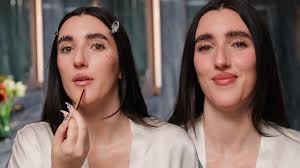 Ver El bolso de viaje de Celine de Paloma Elsesser