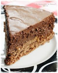 Pour L Anniversaire De Mon Cheri D Amour J Ai Souhaite Tenter Le Trianon Je M En Faisais Toute Une Monta Recette Dessert Gateaux Et Desserts Recette Chocolat