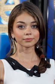 Sarah Hyland Kosty 555 info 0003 (Sarah_Hyland Kosty555.info -0003.jpg)  Image - 8530720 - TurboImageHost.com