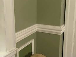 Contrary to what many people think, the height of chair rail should not match the height of a chair back just because it's called chair rail. Types Of Decorative Mouldings Guide Covering Everything From Coving To Cornices Diy Doctor