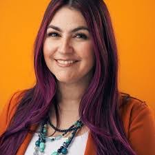 Lee Bessette's Instagram, Twitter & Facebook