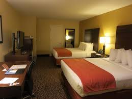 See 758 traveler reviews, 546 candid photos, and great deals for quality inn & suites, ranked #199 of 384 hotels in orlando and rated 4 of 5 at tripadvisor. Double Room Picture Of Quality Inn Suites Montclair Springdale Tripadvisor
