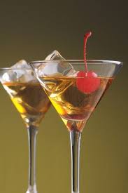 How To Make 3 Classic Drinks Manhattan Old Fashioned And Martini Maxton Men Martini Bar Drinks Cocktails