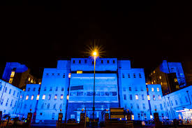 No more guessing where the walkways are with this range of outdoor wall and ground lights. Outdoor Lighting Hire London Surrey Fusion Sound Light