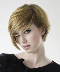 Blunt wavy bob with thinned bangs. Pin On Hairstyle