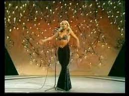 Ouça fiesta de raffaella carrà na deezer. Cover Versions Of Fiesta By Raffaella Carra Secondhandsongs