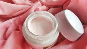 Maybe you would like to learn more about one of these? Review Garnier Sakura White Pinkish Radiance Smooth Pores Whitening Serum Cream Spf 21 Pa The Yulistinay S Diary