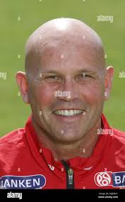 Dilling hi-res stock photography and images