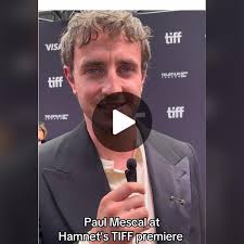 Paul Mescal arrives at the #TIFF premiere of Chloé Zhao's #Hamnet. #p...