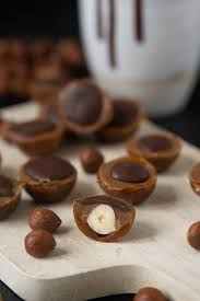 Homemade Vegan Toffifee Toffifay Recipe Candy Recipes Delicious Vegan Recipes Food