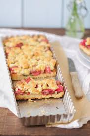 Pin Von Sylvia Dreyer Auf Backen Einfach Lecker Lecker Rhabarberkuchen