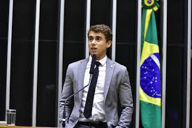 Justiça condena Nikolas Ferreira a pagar indenização de R$ 20 mil por chamar PT de ‘Partido dos Traficantes’