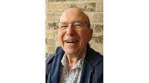 Vincent Redden's Instagram, Twitter & Facebook