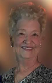 Maxine Sargent's Instagram, Twitter & Facebook