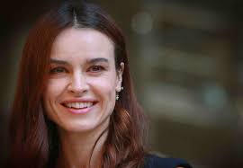 Only high quality pics and photos with kasia smutniak. Kasia Smutniak Bellezza Al Naturale Nella Vasca Le Foto Senza Filtri Dell Attrice Solonotizie24