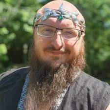 Hugo's Crown in Silver & Green