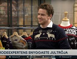 Han passar även på att sätta ner foten och visar hur man. Tv4 Nyhetsmorgon Arkiv Martin Hansson