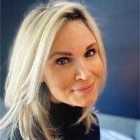 Leigh Stone's Instagram, Twitter & Facebook