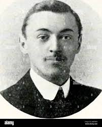 Photographic pedigree of the descendants of Isaac and Rachel Wilson . Elsie  Miriam Thomas, born at Ferndale, Birmingham,