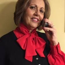 Gail Desantis's Instagram, Twitter & Facebook