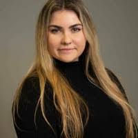 Amanda Forward's Instagram, Twitter & Facebook