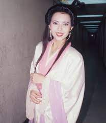 5 likes 0 comments ʏᴀᴍᴍɪᴇ ʟᴀᴍ 藍潔瑛 yammielamm427 on instagram 1989萬家傳說 飾演柳姿我認為是yammie最美艷的古裝角色 仙姿玉貌 讓人過目不忘 สาวสวย ผ หญ ง แฟช น