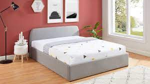 Check spelling or type a new query. Lit Coffre Scandinave 160x200 Gris Clair Avec Tete De Lit Lena Homifab