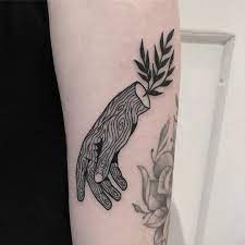 Tattoo Community On Instagram Tattooartist Lmariera Tattooshop Studiosansregret Location Montreal Quebec D World Of Ink