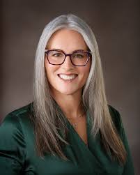 Ridgeview celebrates outstanding performance of our colleagues through its  peer recognition program. Recently, Donald Gustafson, custodian, was  recognized by his colleague Candy Kleinbeck, customer service  representative. “I'd like to give a shout